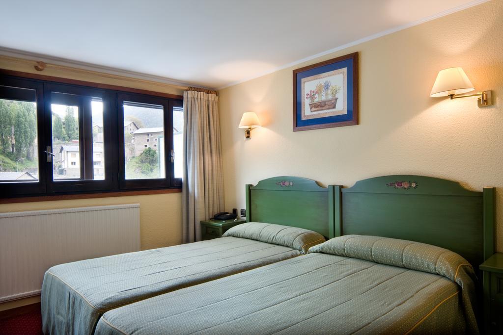 Double or Twin Room,1765164300:JPEG